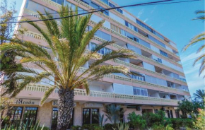 One-Bedroom Apartment in Torrevieja-La Mata